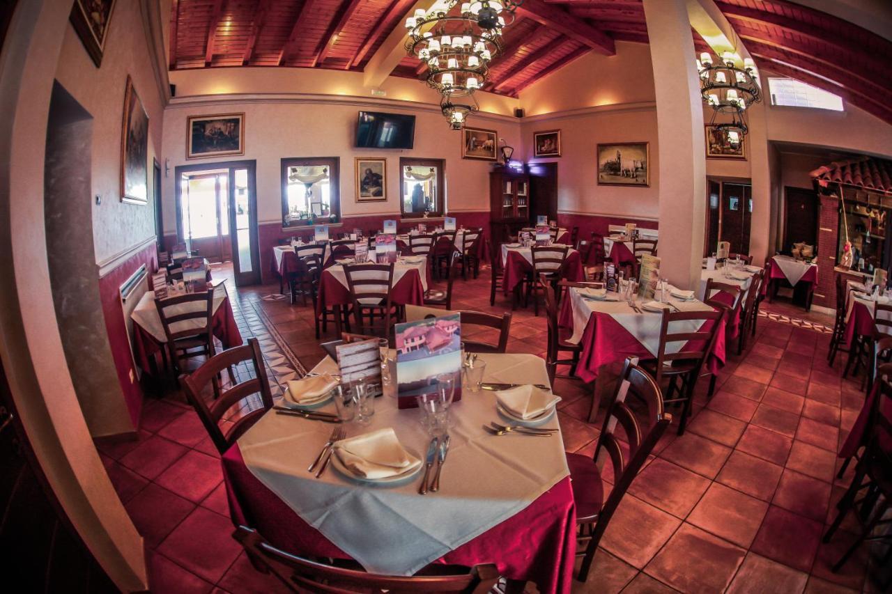 Agriturismo Ciociaro " Il Colle " Hotel Ristorante شيبرانو المظهر الخارجي الصورة