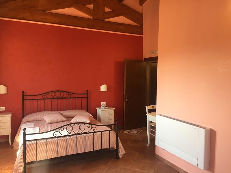 Agriturismo Ciociaro " Il Colle " Hotel Ristorante شيبرانو المظهر الخارجي الصورة